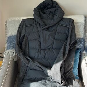 Lululemon hooded pullover. Size 8. 
Sweatshirt and vest in one! ❤️